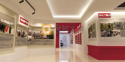 紅色主題文化展廳中，調(diào)動(dòng)觀眾情感的設(shè)計(jì)元素有哪些？